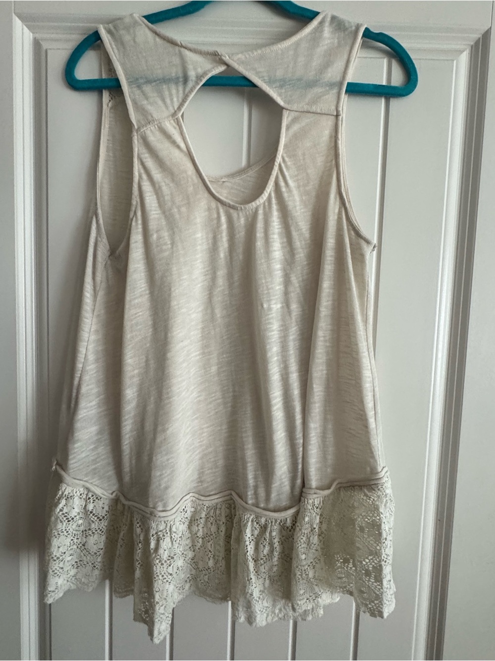 Kori Cream Lace-Hem Sleeveless Tank